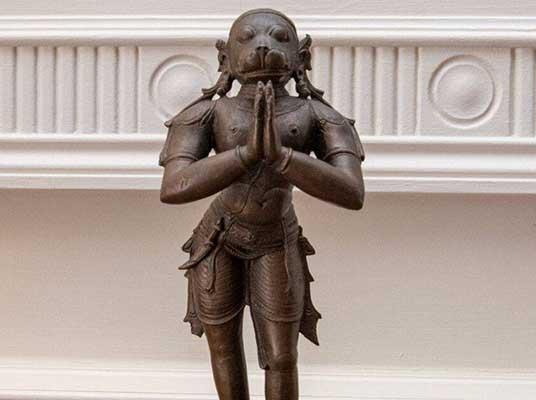 america handing over 500 years old hanuman idol