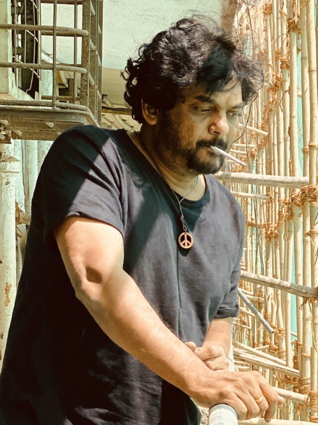 ఏంటీ బ్లాక్‌మెయిల్ చేస్తున్నారా..? : పూరీ జగన్నాధ్