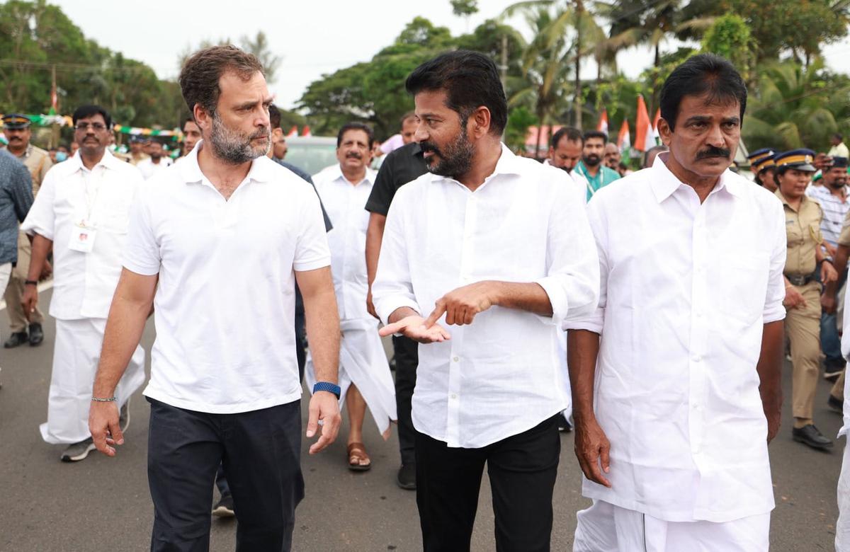 Revanth Reddy : మునుగోడులో ఓడినా రేవంత్ కే రాహుల్ గ్రీన్ సిగ్నలా?