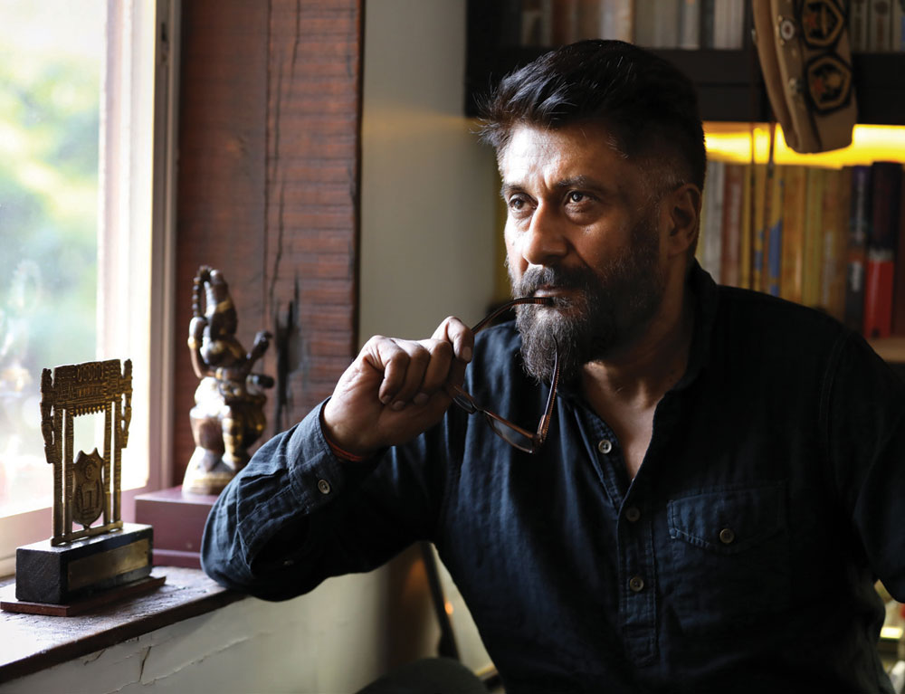 Vivek Agnihotri: ‘ది కశ్మీర్ ఫైల్స్’ డైరెక్టర్ మరో సెన్సేషనల్ మూవీ.. టైటిల్, ఫస్ట్ లుక్ పోస్టర్