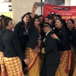 Air India: చిన్న బొట్టు, తలకు రంగు, బట్టతలకు గుండు.. ఉద్యోగులకు కొత్త రూల్స్..