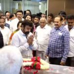 Krishna Funerals : కృష్ణగారు చేసిన సేవలు శాశ్వతం.. నిర్మాతలకు కల్పతరువు: నంద‌మూరి బాల‌కృష్ణ‌