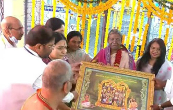 Revanthreddy : ఆ 12 మందిపై విచారణ జరగాలి.. సీబీఐకు ఫిర్యాదు చేస్తాం : రేవంత్ రెడ్డి