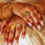 Surname After Marriage : పెళ్లికాగానే అమ్మాయి ఇంటి పేరు ఎందుకు మార్చాలి