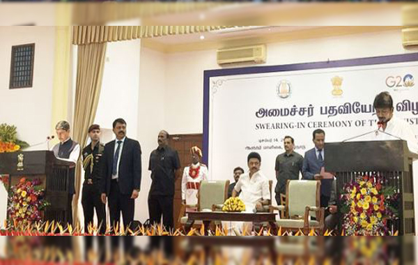 Udhayanidhi stalin : కేబినెట్ లోకి స్టాలిన్ వారసుడు.. ఉదయనిధికి క్రీడలశాఖ బాధ్యతలు..
