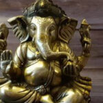 Puja Rules :దేవుడి ఫోటోల పూజకు విగ్రహారాధనకు ఒకే నియమాలు ఉండవా…