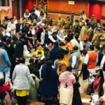 Delhi : ఆప్, బీజేపీ సభ్యుల మధ్య వార్.. ఢిల్లీ మేయర్ ఎన్నిక వాయిదా..