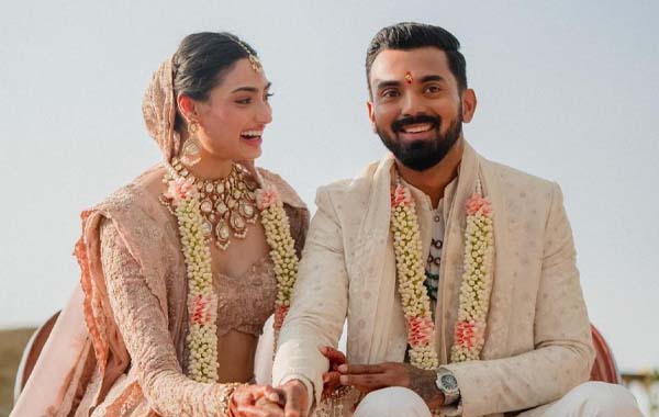 KL Rahul : రాహుల్ - అతియాశెట్టి జంటకు ఏం గిఫ్ట్స్ వచ్చాయో తెలుసా..?