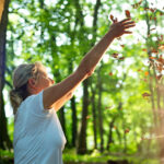 Forest Bathing:ట్రెండ్ సృష్టిస్తున్న ఫారెస్ట్ బాతింగ్.. వృద్ధుల కోసం..