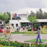 Wipro: ఫ్రెషర్లకు షాక్ ఇచ్చిన విప్రో.. ఆఫ్ స్యాలరీ కట్..