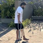 Rishabh Pant: హెల్త్ అప్డేట్.. కర్రల సాయంతో నడుస్తున్న పంత్