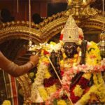 Lakshmi Devi:లక్ష్మీదేవి పాదాలను పూజించకూడదా?