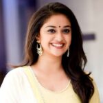 Keerthy Suresh: టెక్నీషియన్స్‌కు బంగారు నాణేలు గిఫ్ట్ ఇచ్చిన కీర్తి సురేష్..