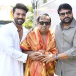 Chiranjeevi:- డా.బ్రహ్మానందంను అభినందించిన మెగాస్టార్ చిరంజీవి, మెగా పవర్‌స్టార్ రామ్ చ‌ర‌ణ్