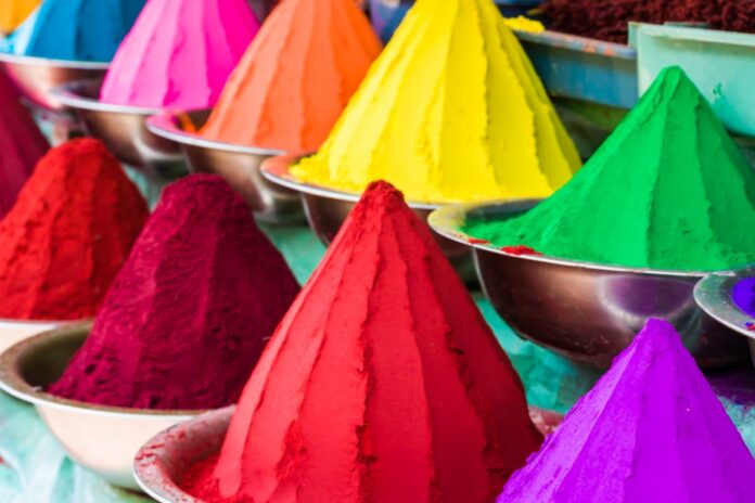 The secret behind Holi colors is…