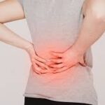Back Pain:- వేధించే వెన్నునొప్పికి ఇలా చెక్‌ పెట్టండి