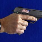 Smart gun:- మార్కెట్లోకి స్మార్ట్ గన్.. ఫింగర్ ప్రింట్‌తో అన్‌లాక్..