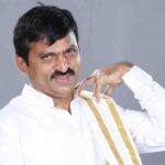 Ponguleti: పొంగులేటి ఫ్యూచరేంటి? చేతిలో చెయ్యేసి!.. చెవిలో పువ్వెట్టి!