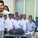 AP : మరోసారి చలో విజయవాడ కార్యక్రమం .. ప్రభుత్వానికి ఏపీ ఉద్యోగుల హెచ్చరిక..