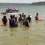 Boat : అవుకు జలాశయంలో పడవ బోల్తా.. ఇద్దరు మృతి..