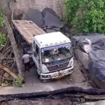 Bridge : ఇచ్ఛాపురంలో కుప్పకూలిన వంతెన.. ప్రమాదం ఎలా జరిగిందంటే..?