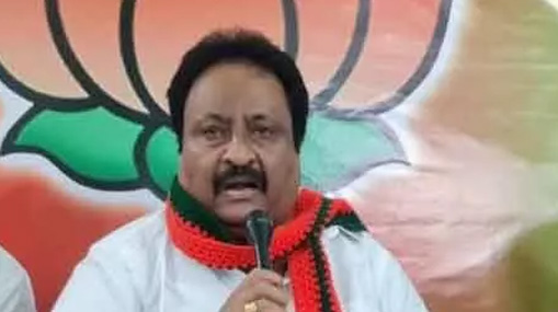 Rajaiah Vs Sarpanch Navya: ఎమ్మెల్యే రాజయ్య, సర్పంచ్ నవ్య వివాదం ముగిసినట్టేనా..? ఆ 25 లక్షలతో సయోధ్య కుదిరిందా..?