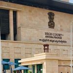 AP Highcourt : జగన్ సర్కార్ కు షాక్.. R-5 జోన్ లో ఇళ్ల నిర్మాణంపై హైకోర్టు స్టే..