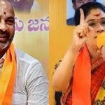 BJP : గజ్వేల్ నుంచి బండి..? కామారెడ్డి బరిలో విజయశాంతి..?