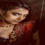 Actress Kasthuri Shankar  : గంటకు 5 వేలు అని కామెంట్ చేసిన నెటిజెన్ ను దుమ్ము దులిపిన కస్తూరి…