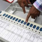 Telangana Elections 2023: తెలంగాణ ఎన్నికలు.. మొరాయిస్తున్న ఈవీఎంలు..