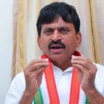 IT Raids : 36 గంటలపాటు సోదాలు.. రిటర్న్ గిఫ్ట్ ఇస్తా.. పొంగులేటి వార్నింగ్..