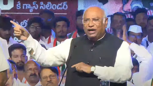 Azharuddin : నేనే ఎమ్మెల్యే.. జూబ్లీహిల్స్ లో గెలుపుపై అజారుద్దీన్ నమ్మకాన్ని జనం నిలబెడతారా?