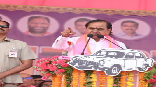 KCR : రూట్ మార్చిన కేసీఆర్.. ఆ స్ట్రాటజీ పనిచేస్తుందా?