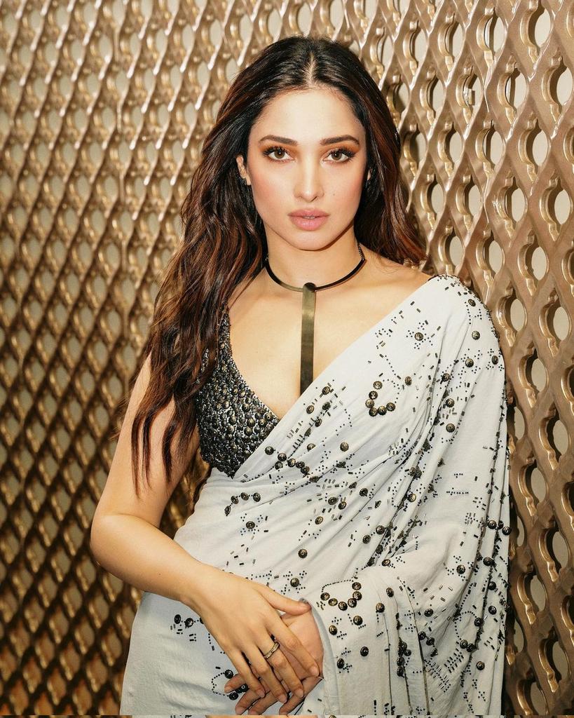 Milky White Beauty Tamanna Bhatia Looks