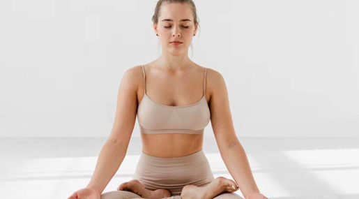 Asanas for Skin : ఇలా చేస్తే.. వృద్ధాప్య ఛాయలు మాయం