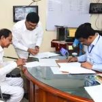 KCR Poll Affidavit : సీఎం కేసీఆర్‌కు సొంత కారు లేదు.. ఫామ్ హౌస్ ఉన్నా సెంటు భూమి లేదు..