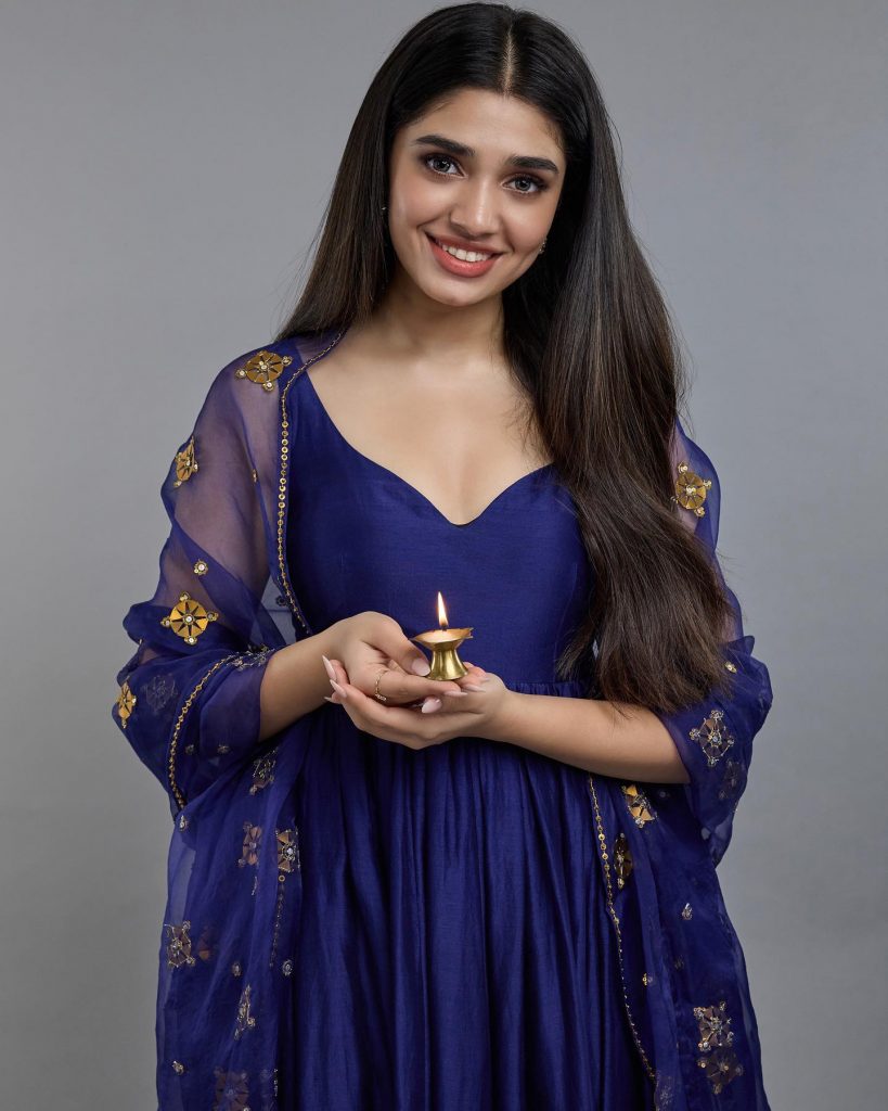 Krithi Shetty New Stills