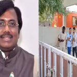 IT Raids : మాజీ ఎంపీ వివేక్ ఇంట్లో సోదాలు.. ఐటీ టార్గెట్ కాంగ్రెస్ నేతలేనా..?