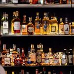 Alcoholic Drinks : ఆల్కహాలిక్ డ్రింక్స్‌తో లాభాల కిక్కు
