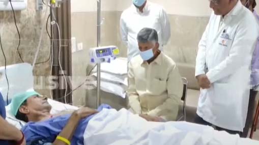 Chandrababu Visits KCR | కేసీఆర్‌ను పరామర్శించిన చంద్రబాబు నాయుడు