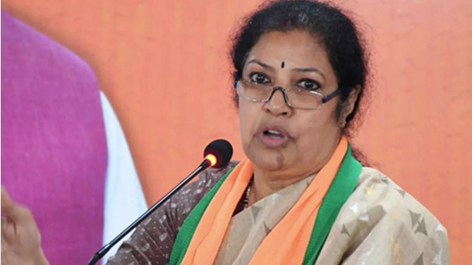 Purandeswari: "టిడ్కో ఇళ్లను బ్యాంకుల్లో తాకట్టు పెట్టిన జగన్ ".. పురందేశ్వరి ఆరోపణ..