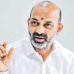 Bandi sanjay: ఆరు గ్యారెంటీలను ఎలా అమలు చేస్తారు..? ప్రభుత్వాన్ని ప్రశ్నించిన బండి..