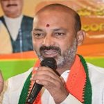 Bandi Sanjay : కేసీఆర్‌పై చర్యలు తీసుకోవాలి.. సీఎం రేవంత్ రెడ్డికి  బండి సంజయ్ లేఖ..