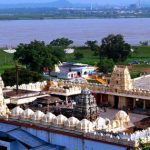 Bhadrachalam : భద్రాచలంలో భక్తుల రద్దీ.. క్యూలైన్లలో బారులు తీరిన జనం..