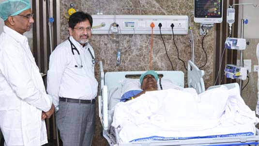 Visakhapatnam: విశాఖలో అగ్ని ప్రమాదం.. ఆస్పత్రిలో మంటలు..