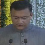 Protem Speaker : ప్రొటెం స్పీకర్‌గా అక్బరుద్దీన్‌ ఒవైసీ.. రాజ్‌భవన్‌లో ప్రమాణ స్వీకారం..