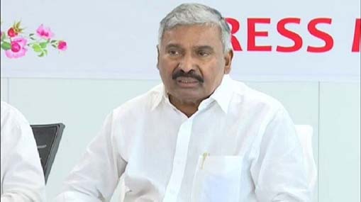 Bachelors Heroes : మింగిల్ కాని.. సింగిల్ హీరోలు!
