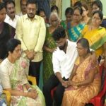 Nara Bhuvaneswari : కార్యకర్త కుటుంబానికి పరామర్శ..  రూ.3 లక్షల ఆర్థికసాయం..