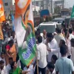 YS Sharmila : షర్మిల ర్యాలీకి బ్రేక్.. అనుమతి లేదంటూ అడ్డుకున్న పోలీసులు..