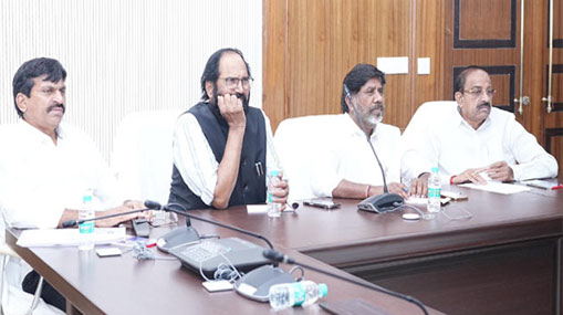 Taneti Vanitha : కొవ్వూరు టూ గోపాలపురం..  నియోజకవర్గ మార్పు వనితకు కలిసొస్తుందా..?